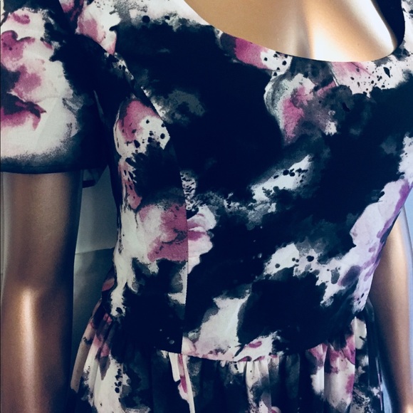 Torrid Fit & Flare Dress Skater Watercolor Sz 16 - Picture 8 of 8